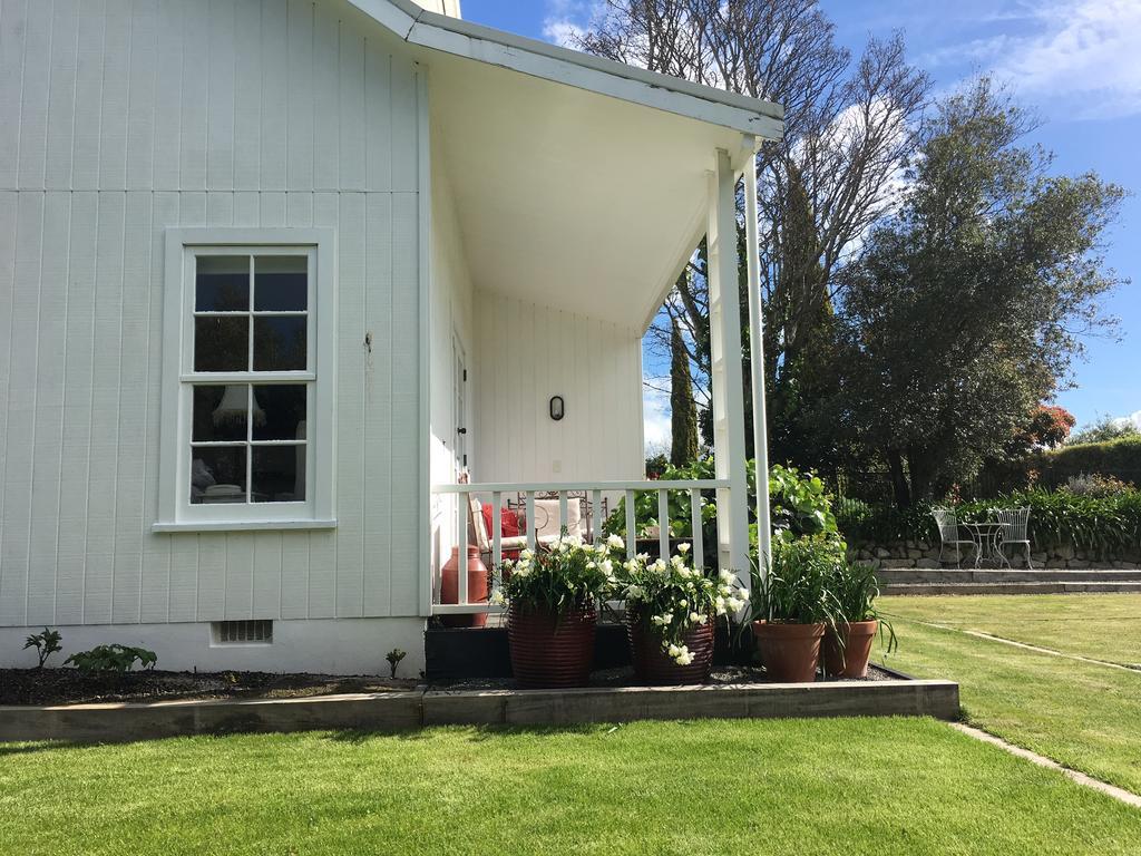 Aylstone Martinborough Hotel Exterior photo