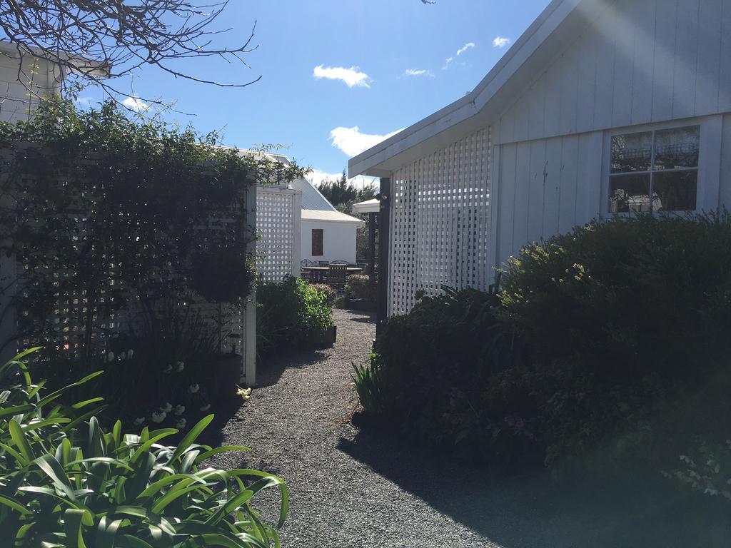 Aylstone Martinborough Hotel Exterior photo