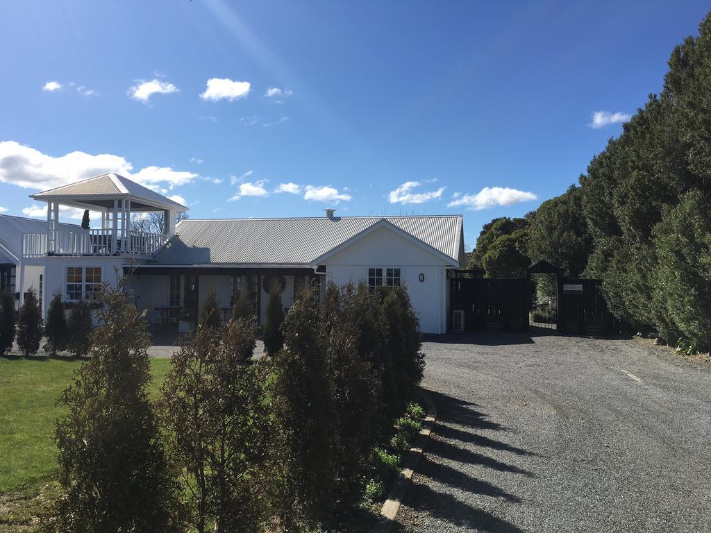 Aylstone Martinborough Hotel Exterior photo